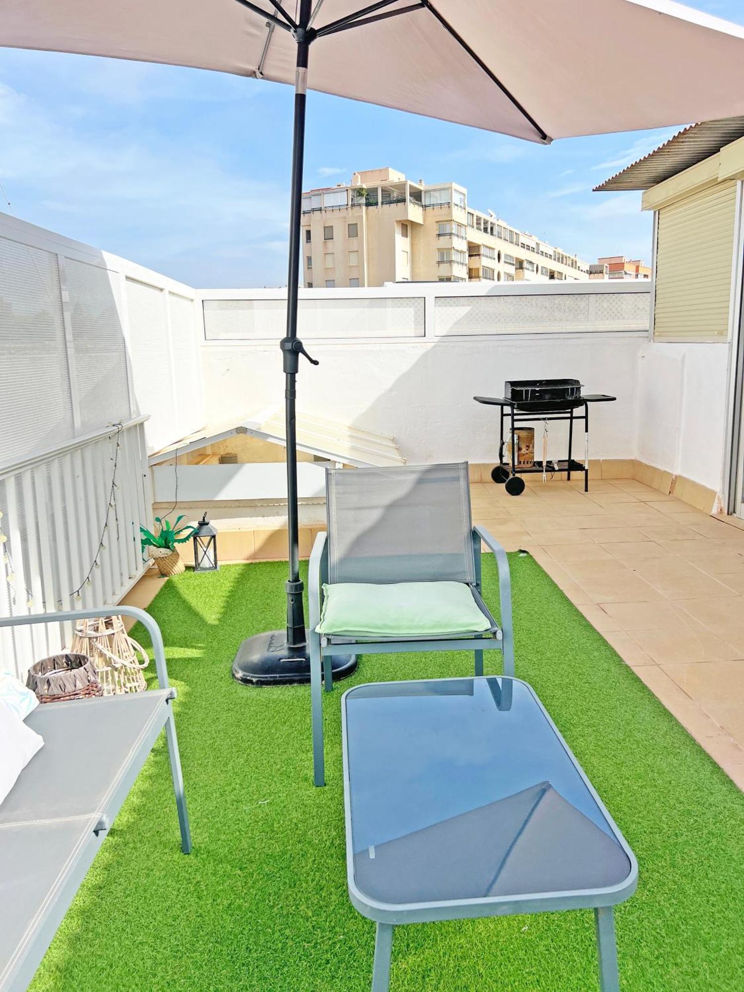 Atico Frente Al Mar 2 Terrazas Barbacoa Y Parking Sujeto A Disponibilidad Apartment El Campello Exterior photo
