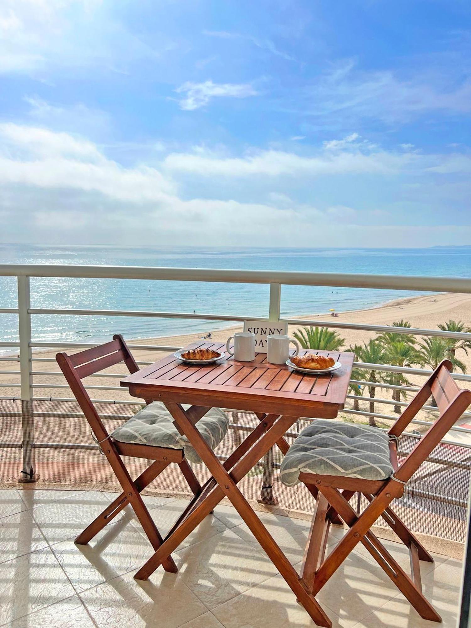Atico Frente Al Mar 2 Terrazas Barbacoa Y Parking Sujeto A Disponibilidad Apartment El Campello Exterior photo